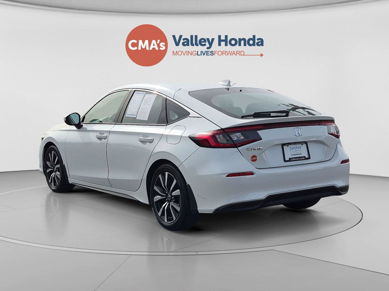 Certified 2024 Honda Civic EX-L image 3
