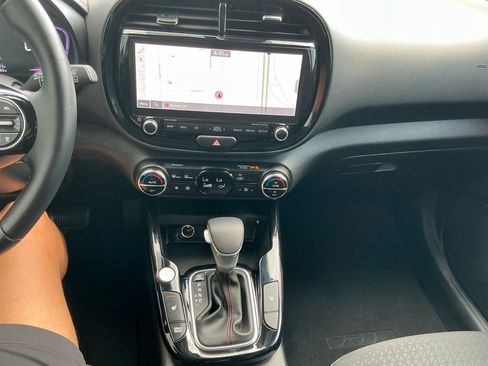 Used 2024 Kia Soul GT-Line w/ GT-Line Technology Package FWD image 20