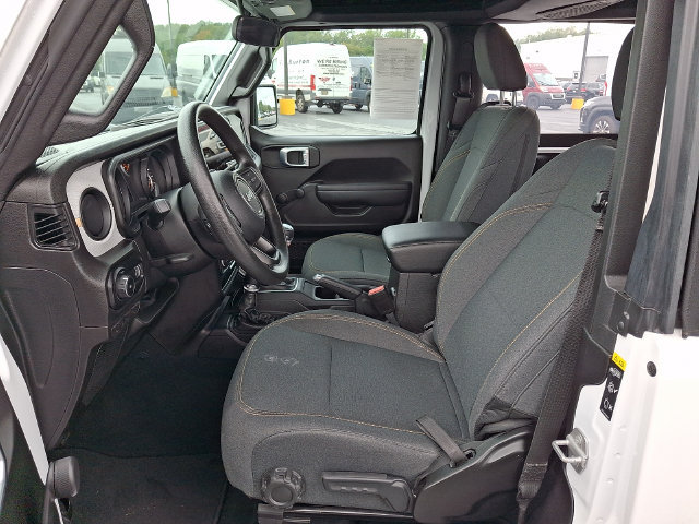 Certified 2024 Jeep Wrangler Sport AWD/4WD image 14
