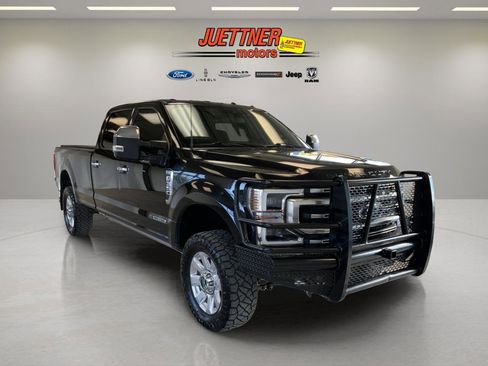 Used 2022 Ford F350 Platinum AWD/4WD image 1