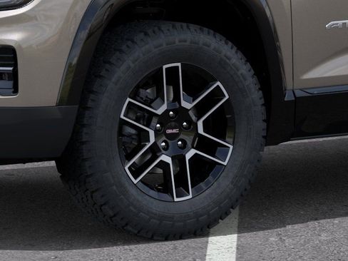 New 2026 GMC Terrain AT4 w/ Technology Package II AWD/4WD image 9