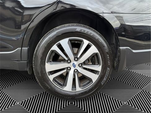 Used 2018 Subaru Outback 2.5i Limited image 14