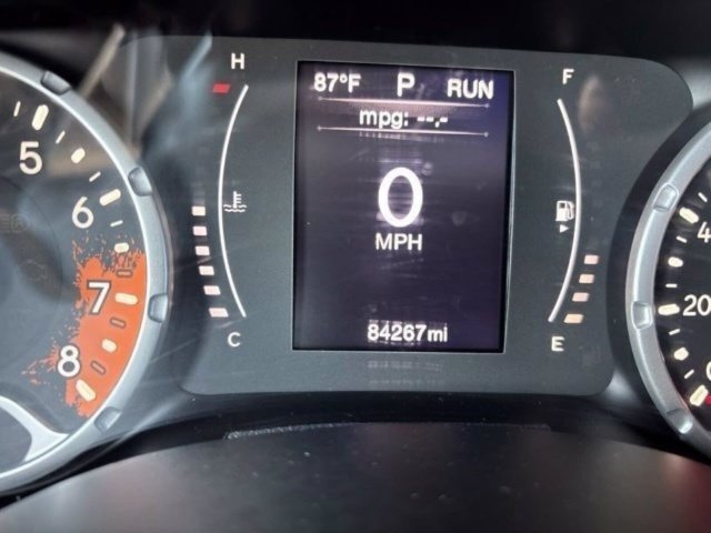 Used 2016 Jeep Renegade Latitude FWD image 22