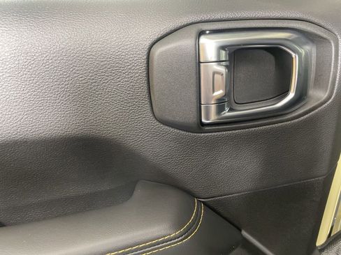 New 2025 Jeep Wrangler Unlimited Rubicon 392 image 34