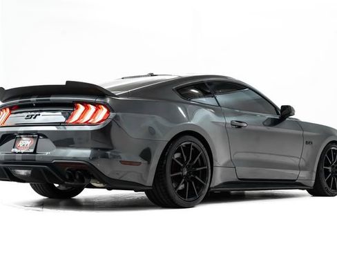 Used 2019 Ford Mustang GT image 4
