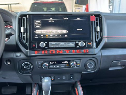 New 2026 Nissan Frontier PRO-4X w/ Pro-4x Convenience Package image 25