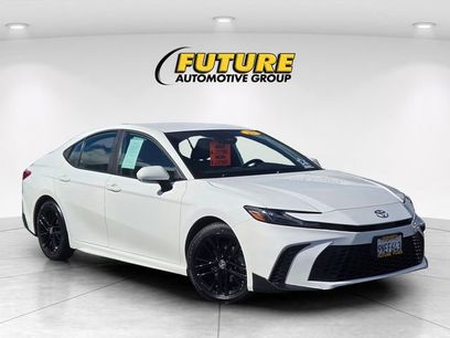 Used 2025 Toyota Camry SE