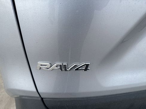 Used 2025 Toyota RAV4 LE image 13