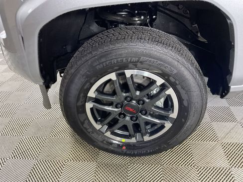 New 2025 Toyota Tacoma TRD Sport image 4