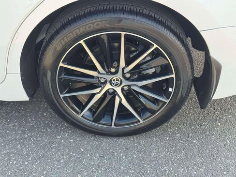 Used 2024 Toyota Camry SE w/ Cold Weather Package image 11