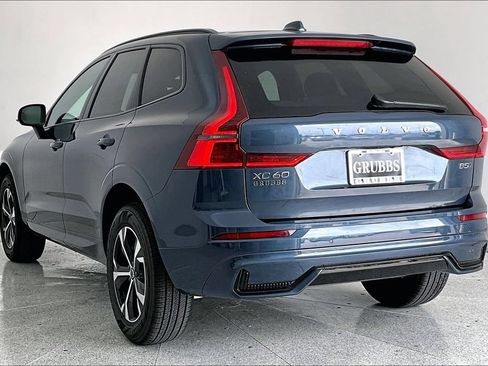 New 2026 Volvo XC60 B5 Core AWD/4WD image 3