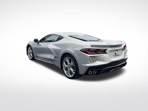 Used 2023 Chevrolet Corvette Stingray Coupe RWD image 12