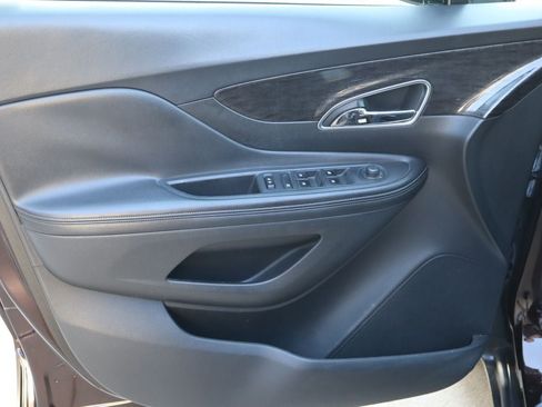Used 2016 Buick Encore FWD image 18
