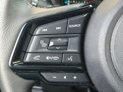 Used 2025 Subaru Forester Touring AWD/4WD image 19