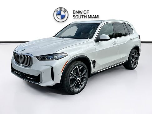 New 2026 BMW X5 sDrive40i w/ Executive Package image 3