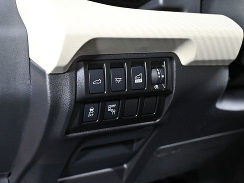 Used 2022 Subaru Ascent Premium w/ Convenience Package image 21