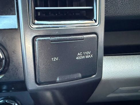 Used 2018 Ford F150 XLT w/ Equipment Group 302A Luxury AWD/4WD image 18