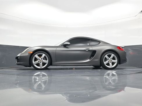 Used 2016 Porsche Cayman RWD image 19
