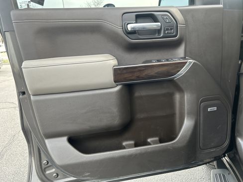 Used 2019 GMC Sierra 1500 SLT w/ SLT Premium Plus Package image 15