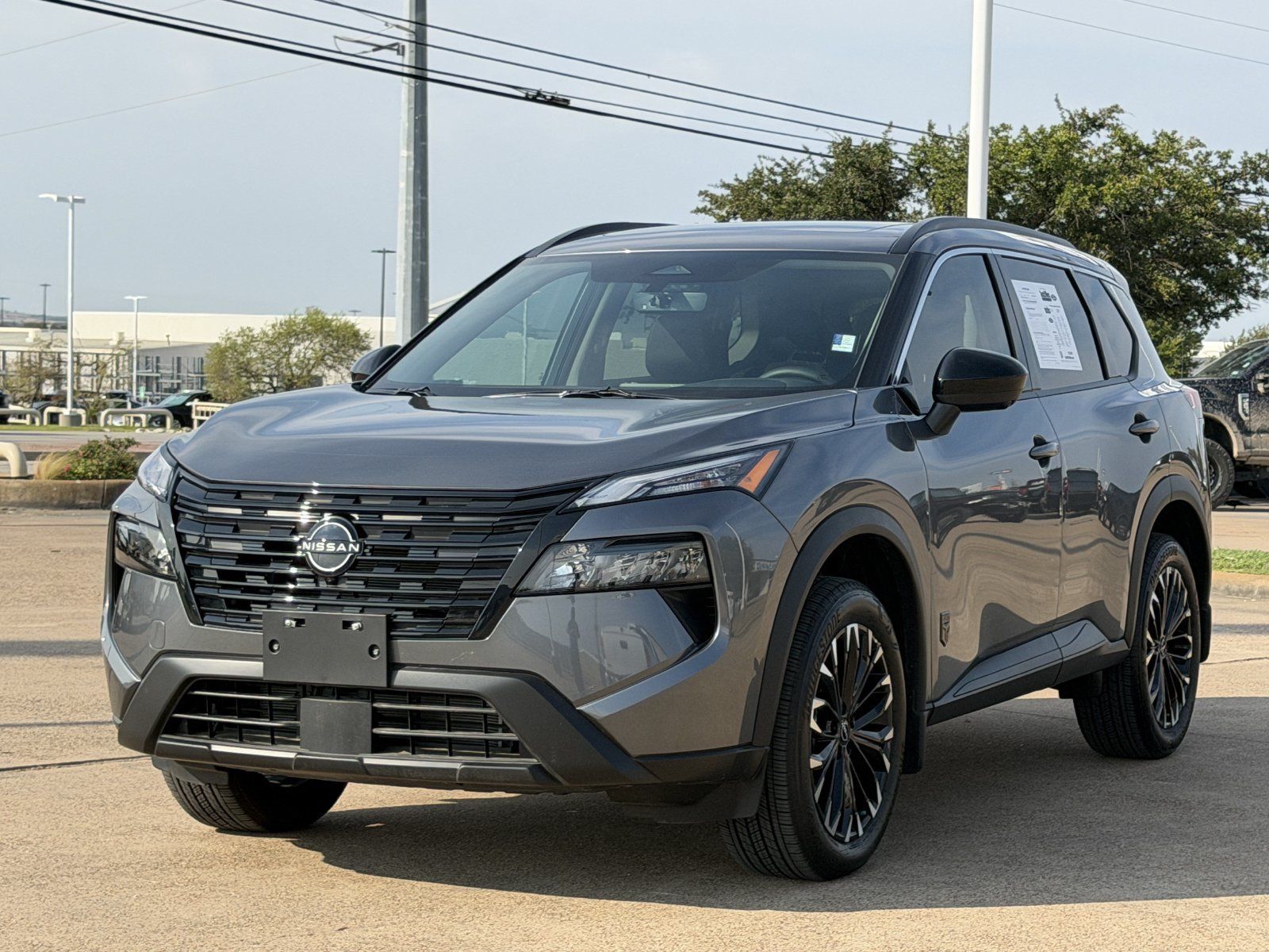 Used 2026 Nissan Rogue Dark Armor FWD image 8