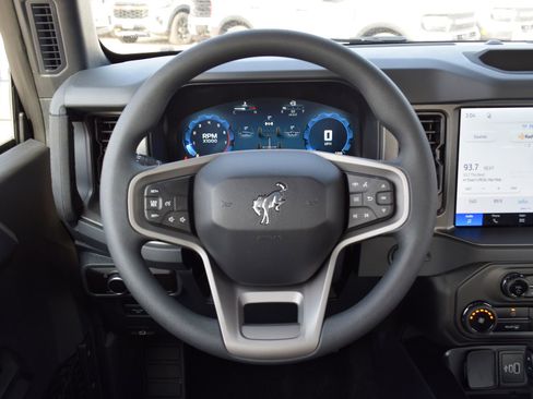 New 2026 Ford Bronco 2-Door image 8