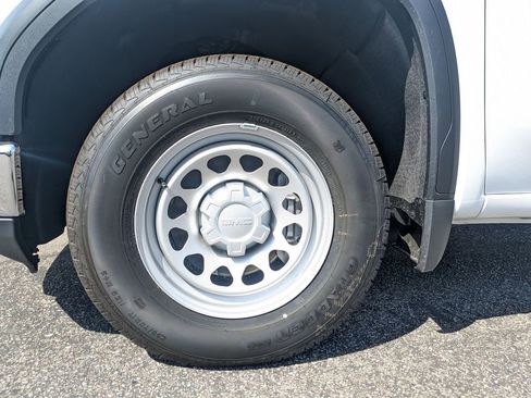 New 2026 GMC Sierra 1500 Pro w/ Pro Value Package image 14