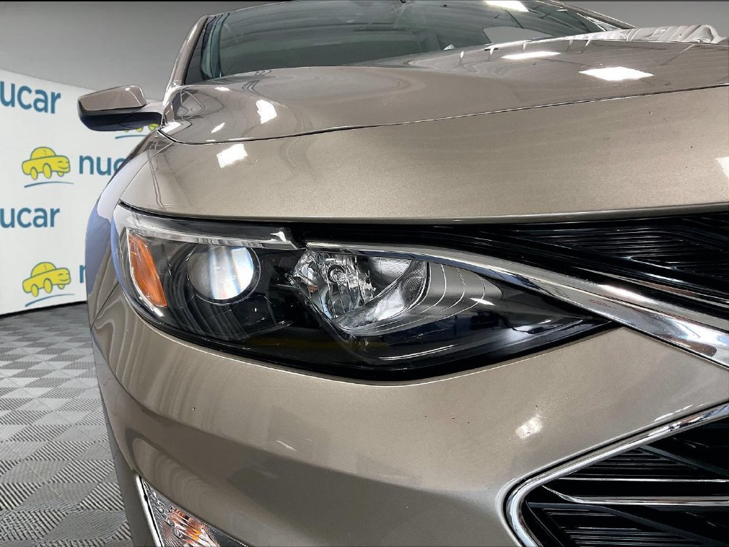 Used 2024 Chevrolet Malibu LT FWD image 32