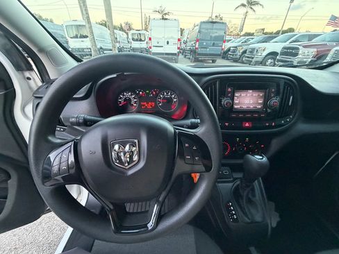 Used 2022 RAM ProMaster City Wagon image 14