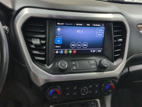 Used 2020 GMC Acadia SLE image 31