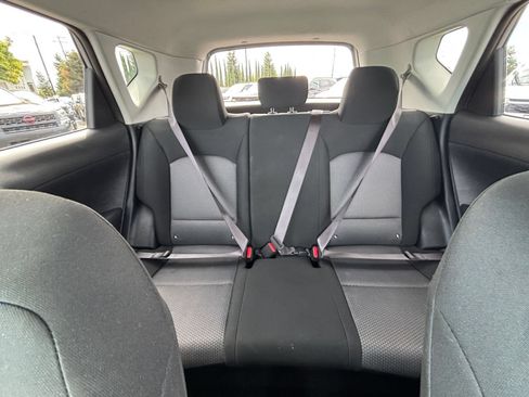 Used 2025 Kia Soul LX w/ LX Technology Package FWD image 36
