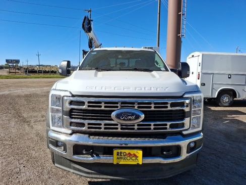 New 2024 Ford F550 4x4 SuperCab Super Duty image 2