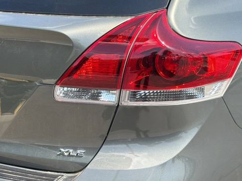 Used 2014 Toyota Venza XLE w/ XLE Premium Package FWD image 37