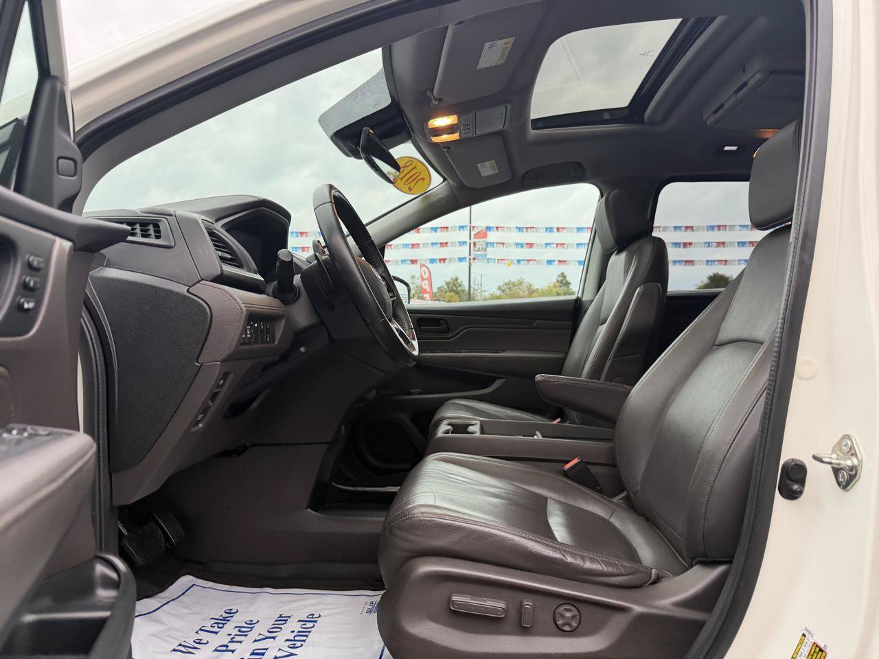Used 2018 Honda Odyssey EX-L image 15