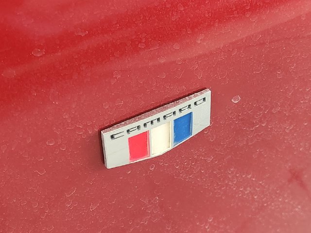 Used 2018 Chevrolet Camaro LT RWD image 10