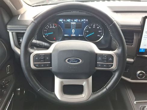 Used 2022 Ford Expedition Max XLT w/ Livery Package image 22