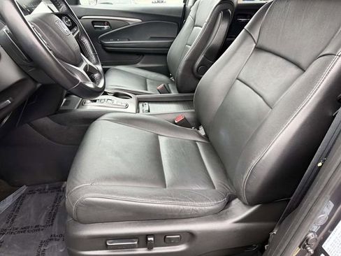 Used 2021 Honda Pilot Special Edition image 15
