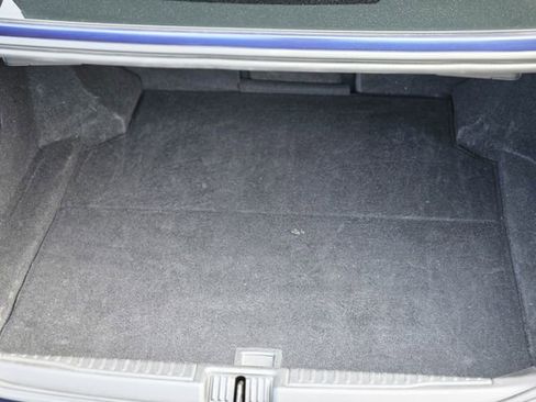 Used 2017 Alfa Romeo Giulia Ti w/ TI 19" Sport Package image 29