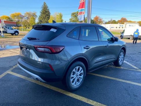 New 2025 Ford Escape Active w/ Tech Pack #1 image 3