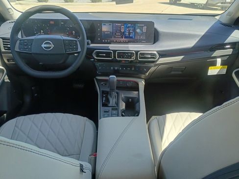 New 2026 Nissan Sentra SL w/ Floor Mat Package FWD image 10