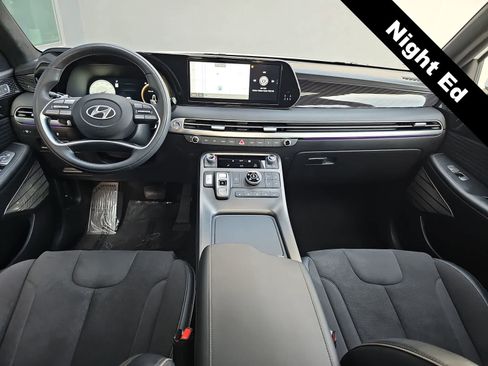 Used 2024 Hyundai Palisade Calligraphy image 14