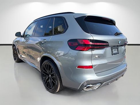 New 2026 BMW X5 sDrive40i w/ M Sport Package RWD image 5