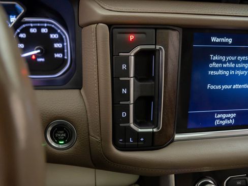 Used 2021 GMC Yukon Denali image 26