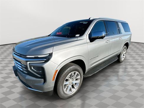 New 2025 Chevrolet Suburban Premier image 1