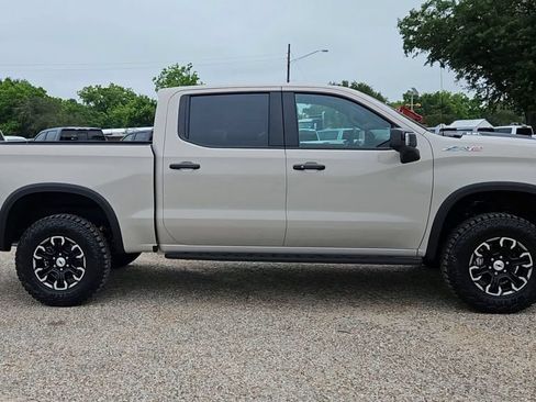 New 2026 Chevrolet Silverado 1500 ZR2 AWD/4WD image 33