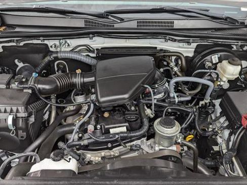 Used 2022 Toyota Tacoma SR image 22