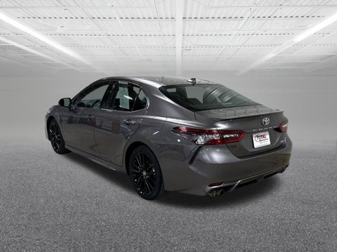 Used 2024 Toyota Camry XSE image 4