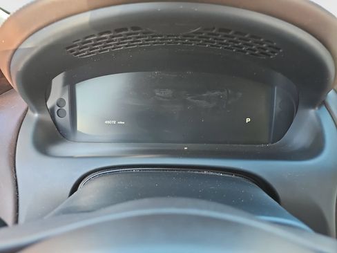 Used 2015 Jaguar XJ L Portfolio RWD image 10