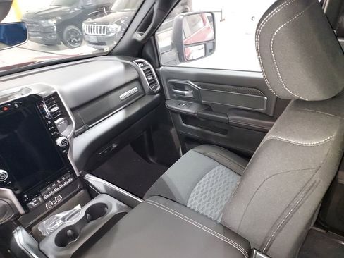 New 2026 RAM 2500 Big Horn AWD/4WD image 11