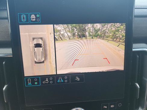 Certified 2026 GMC Acadia Denali Ultimate FWD image 19