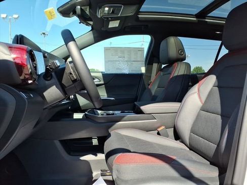 New 2026 Chevrolet Equinox RS w/ Safety and Technology Package FWD image 8